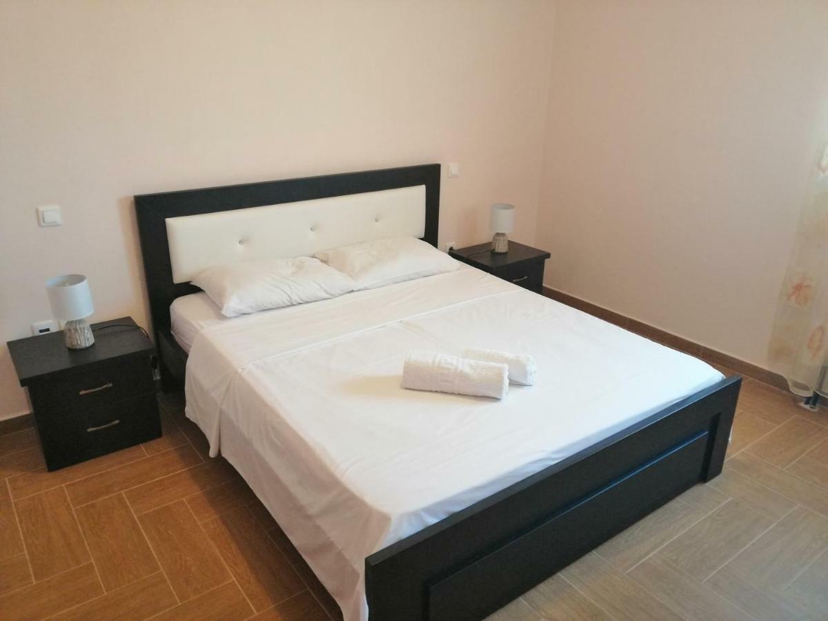 Helen'S House Apartment Ксамил Стая снимка